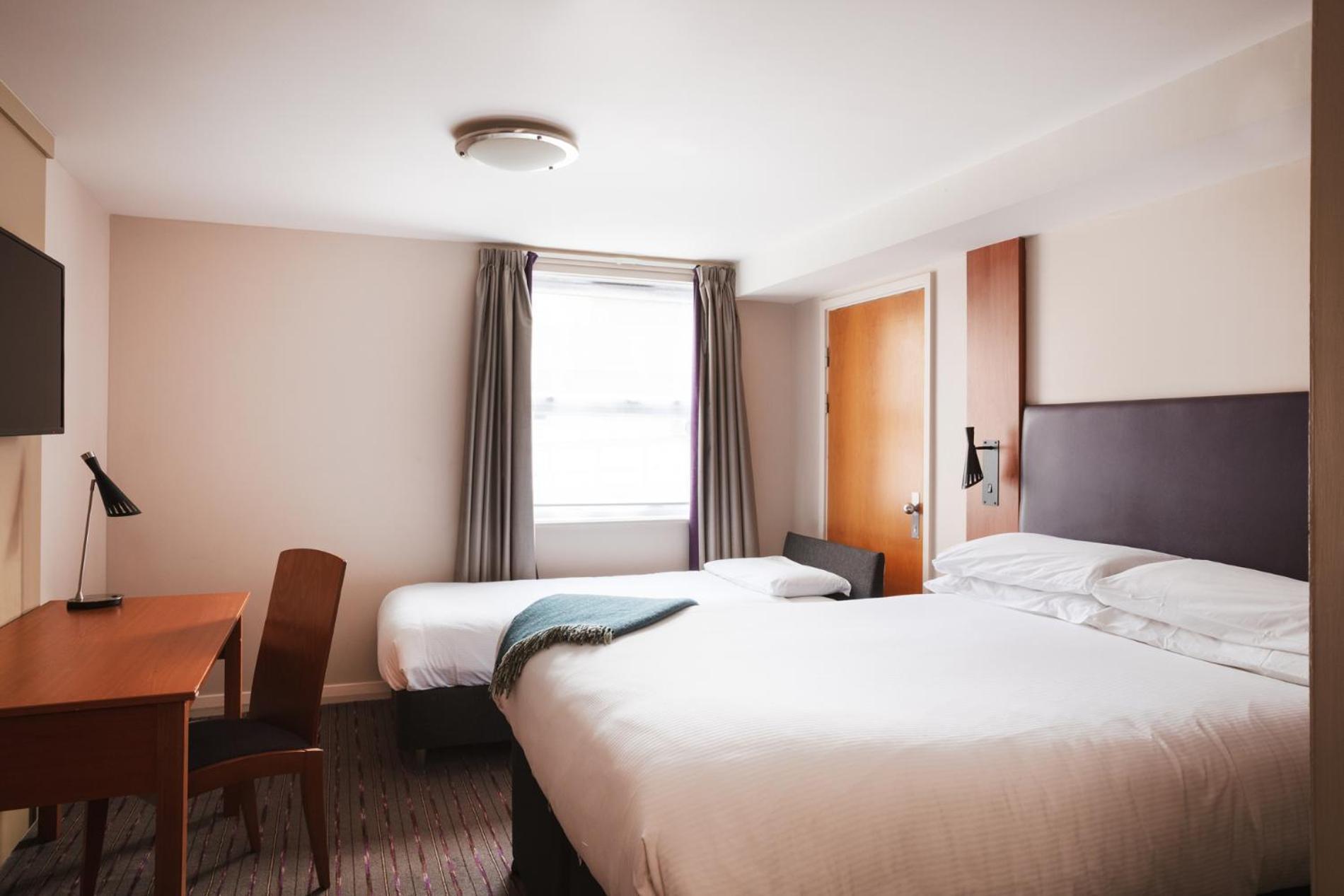 The Highwayman Hotel Chesterfield Zewnętrze zdjęcie